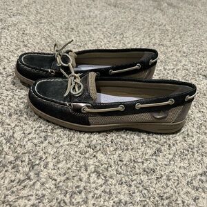 Sperry Black and Tan boat shoes